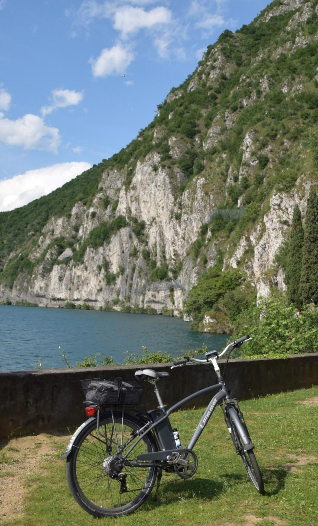 Angelo&Mari Mountain Lake Iseo Hospitality Marone Bagian luar foto