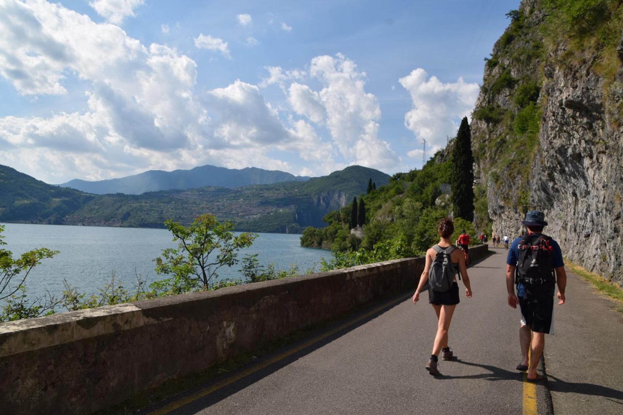 Angelo&Mari Mountain Lake Iseo Hospitality Marone Bagian luar foto